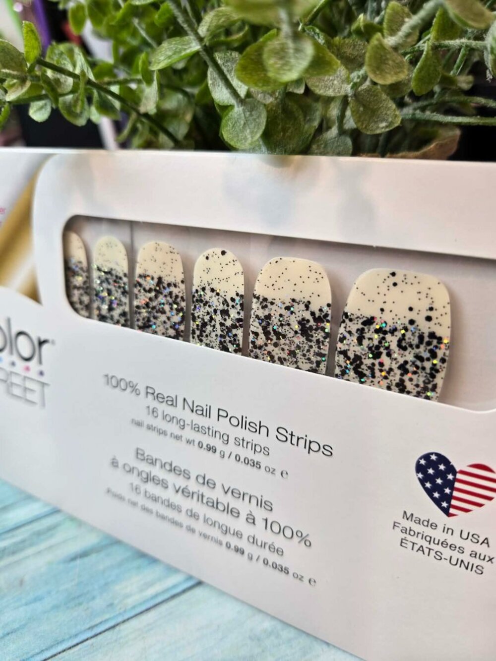 Color Street Press On Nails- Black Glitter Overlay
